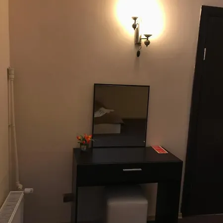 Отель Tofana 3*