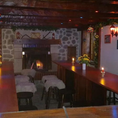 Отель Tofana 3*